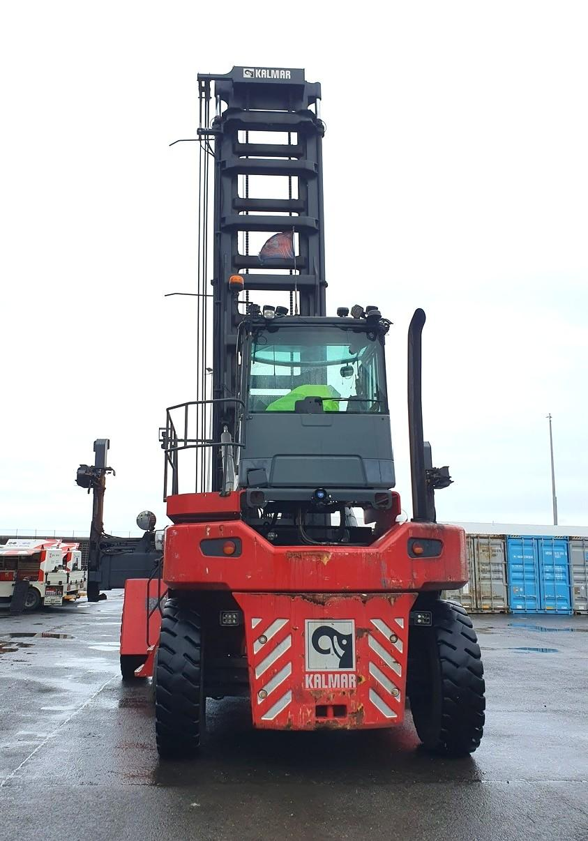 Cho Thuê Xe Nâng Rỗng Kalmar DCG100-45ED7 Tại KLA NEXUS – Đời 2021, Sẵn Hàng cho thuê